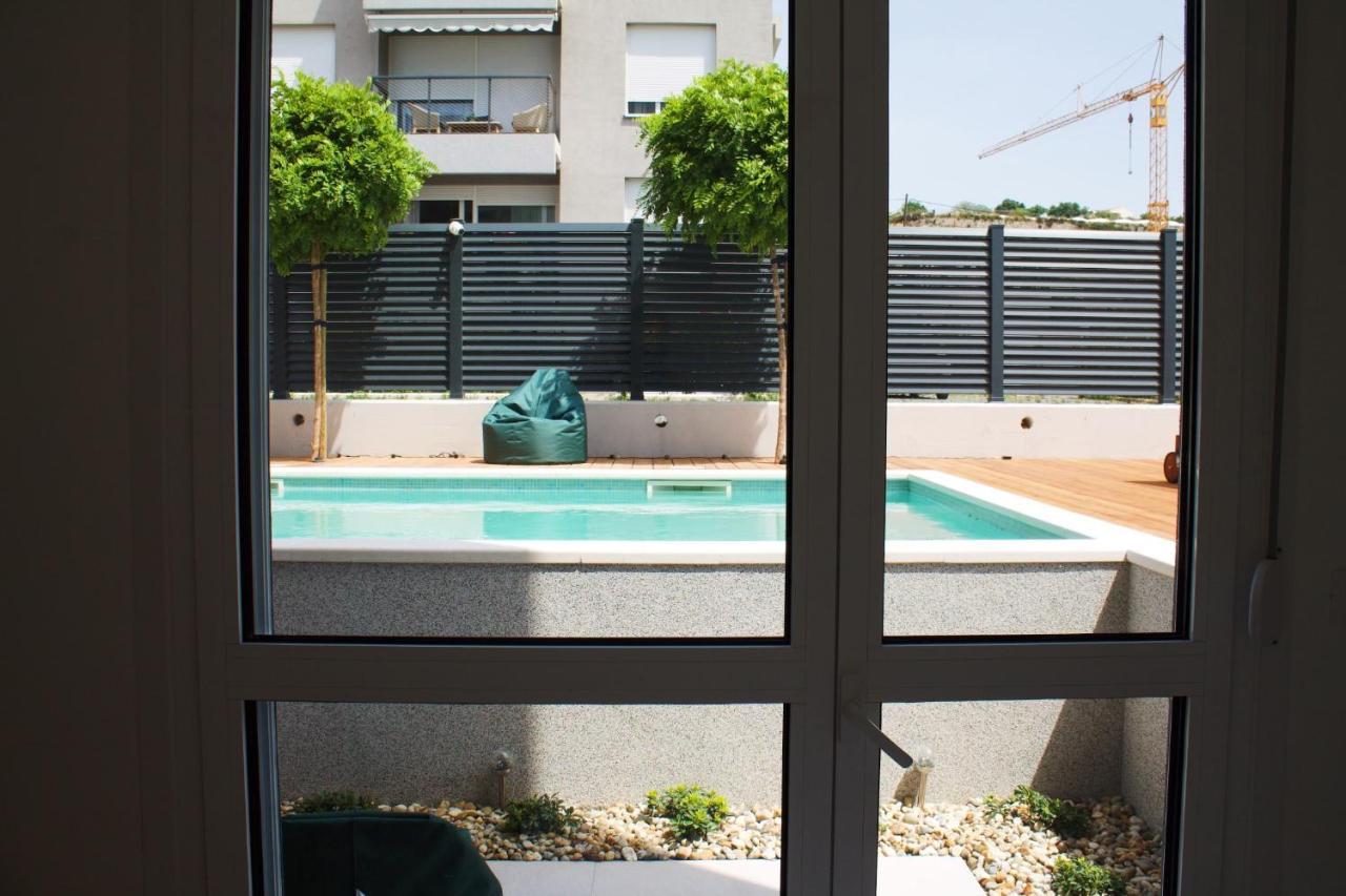 Cozy Seaside Apartment With Pool & Terrace 斯普利特 外观 照片